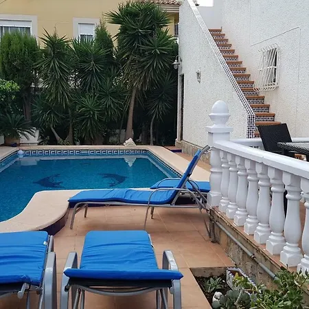 Tres Suertes Villa *