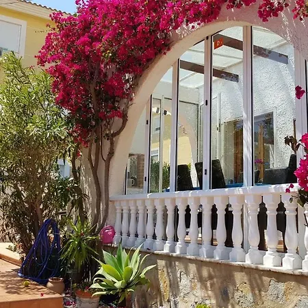 Tres Suertes Villa